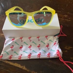 Goodr yellow goodr sunglasses!!!